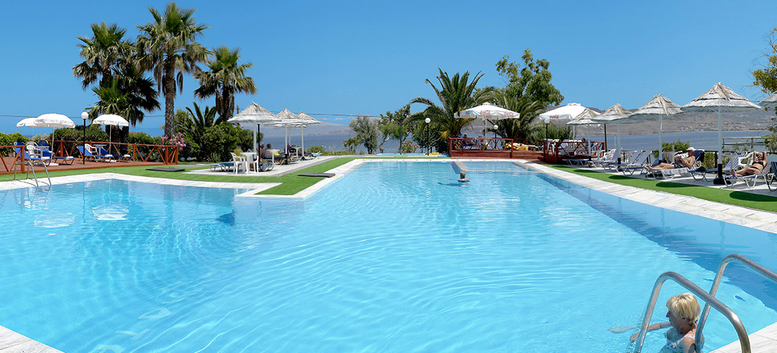 Clara Hotel