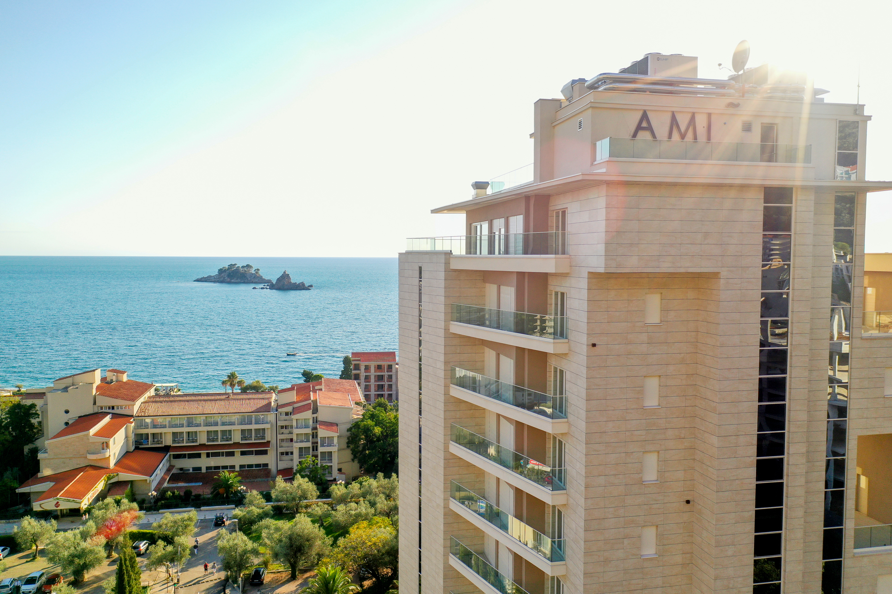Hotel Ami